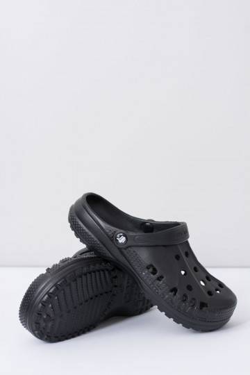 Les pantoufles sont noires 2