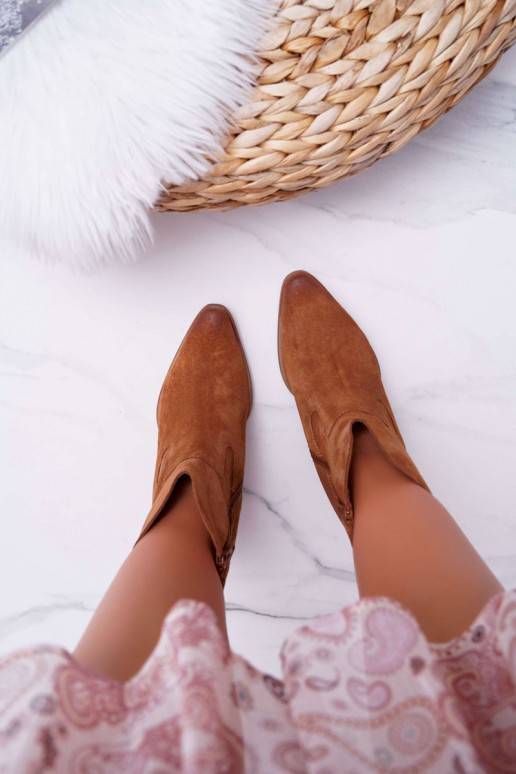 Bottines à talons pour femmes en daim... Bottines à talons pour femmes en daim...