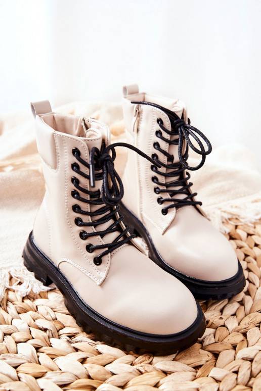Bottines enfant modèle classique avec... Bottines enfant modèle classique avec...