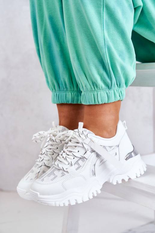 Chaussures modèle baskets à semelles massives à la mode de couleur blanche Your Style