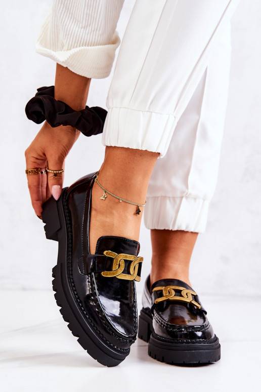 Chaussures effet cuir verni et...