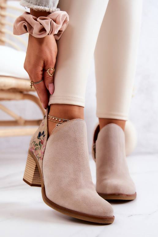 Bottines à talons pour femmes en ivoire