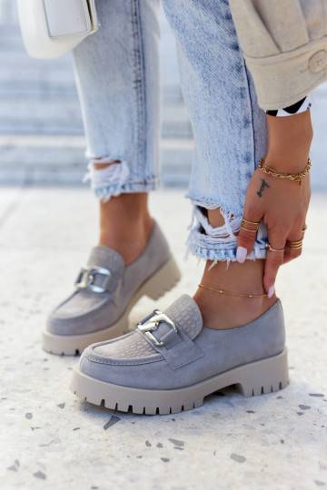 Chaussures à la mode en...