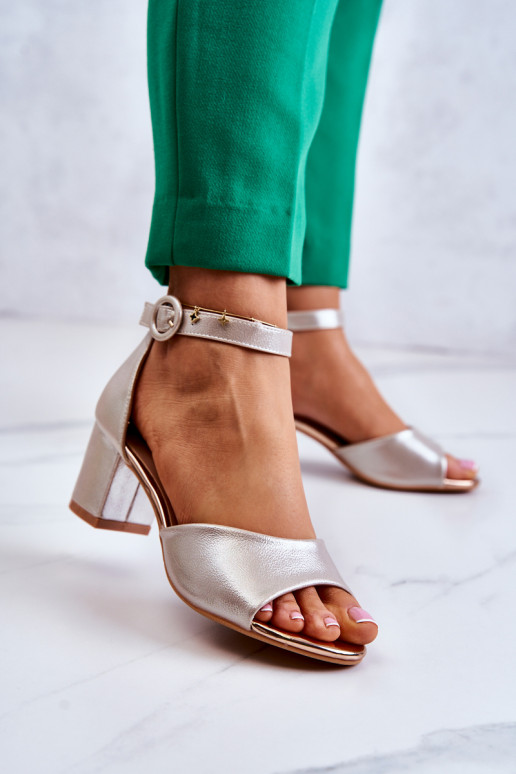 Sandales à talons pour femmes Vinceza couleur or