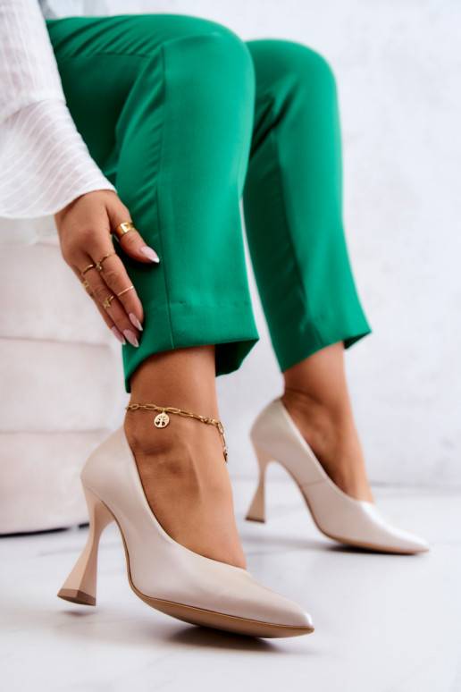 Chaussures à la mode Chaussures... Chaussures à la mode Chaussures...