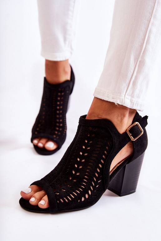 Bottines pour femmes à motifs Cut Out... Bottines pour femmes à motifs Cut Out...