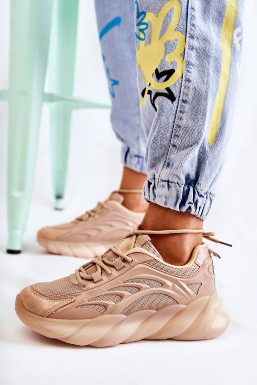 Baskets modèle chaussures couleur... Baskets modèle chaussures couleur...