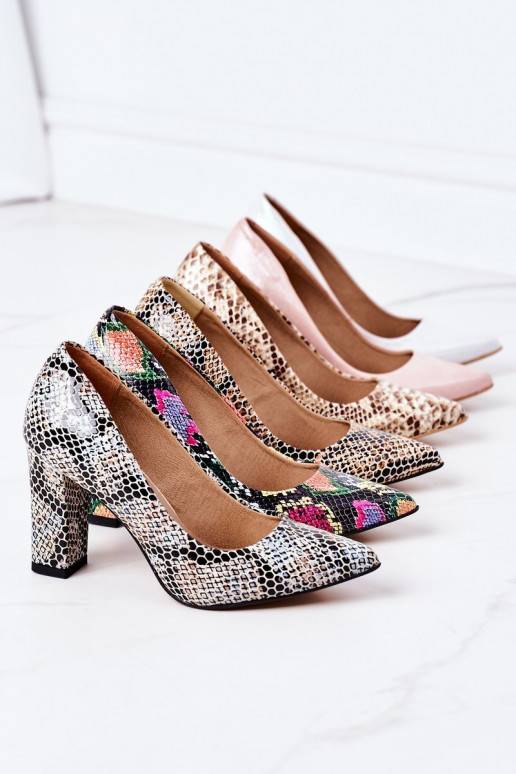 Chaussures en satin argenté