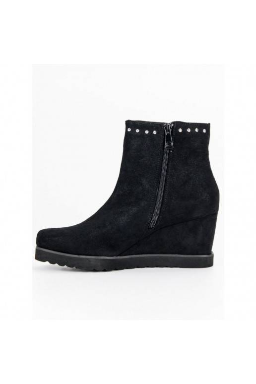 Bottes noires Bottes noires