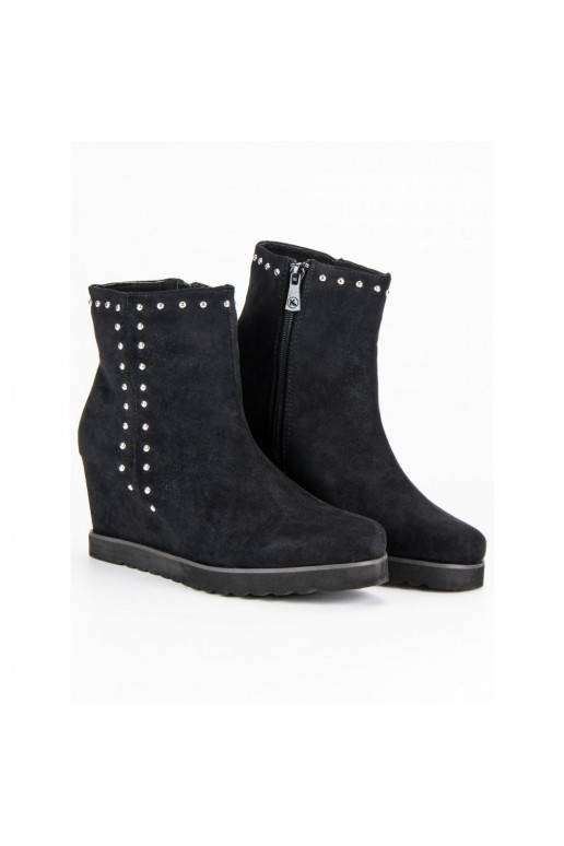 Bottes noires Bottes noires