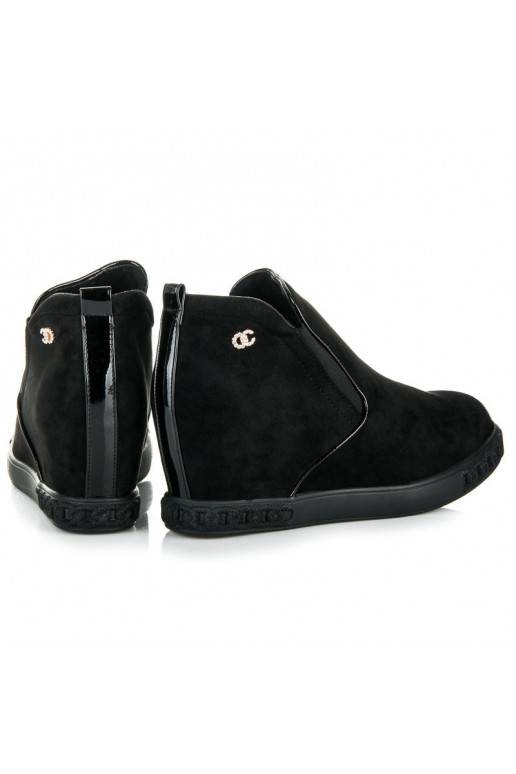 Chaussures à Enfiler en Daim Noir... Chaussures à Enfiler en Daim Noir...