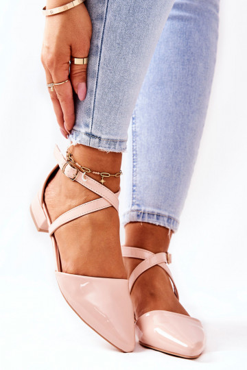 Chaussures à effet laqué