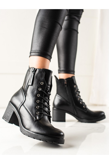 Bottes décontractées à lacets noires POTOCKI