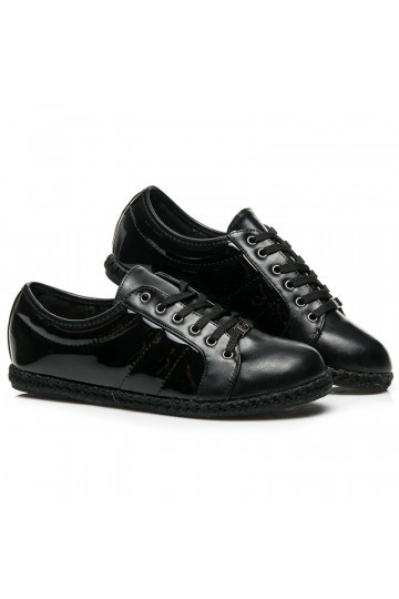 Chaussures noires style sport