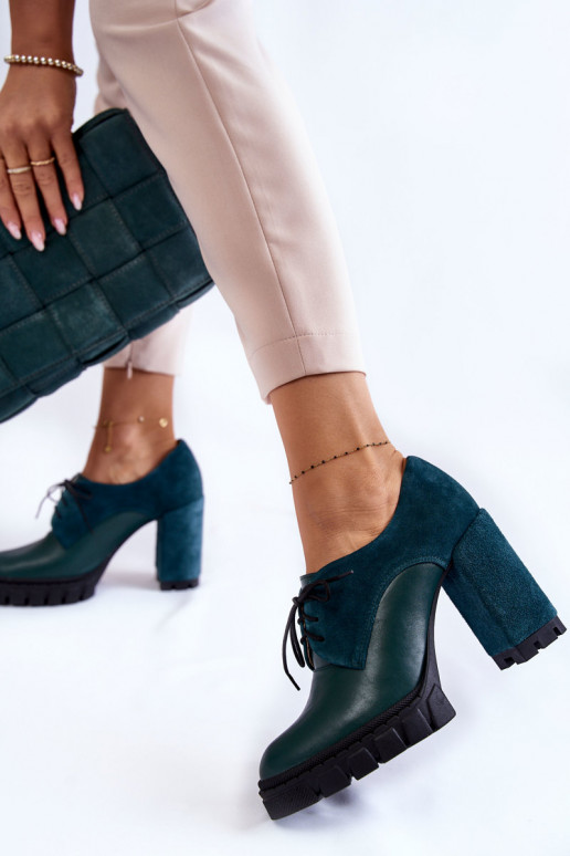 Bottines en daim à plateforme en vert Carisa