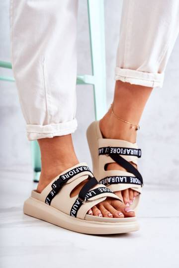 Chaussons mode La.Fi beige...