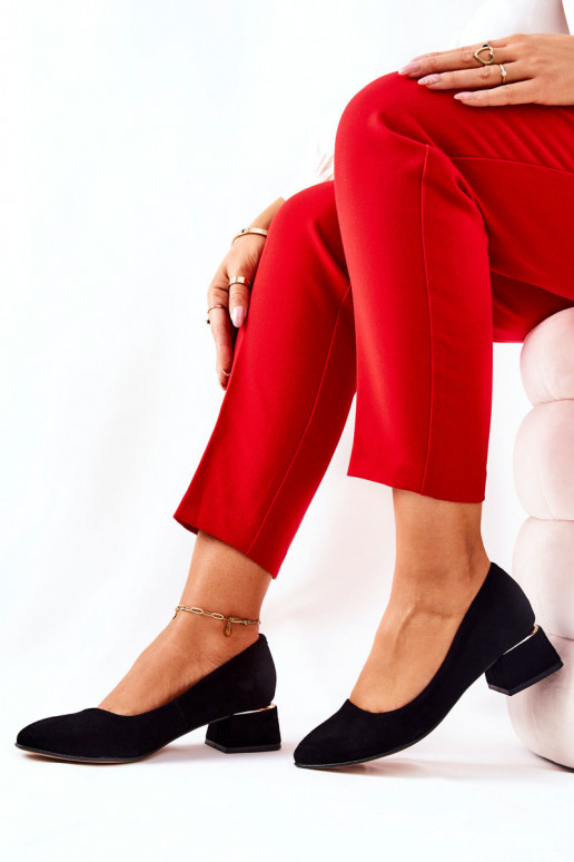 Chaussures femme en daim noir Chaussures femme en daim noir