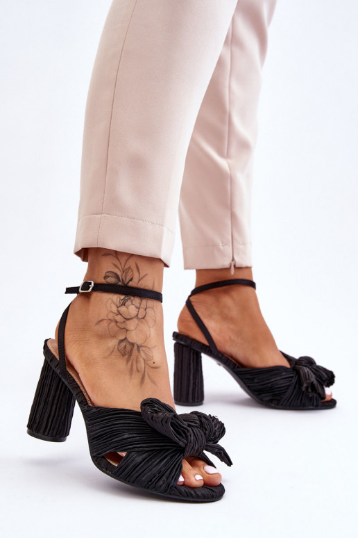 Sandales à talons hauts avec rubans Callum pour femme en noir