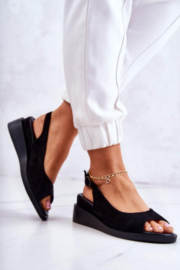 Sandales Camille en daim avec boucles en noir 2