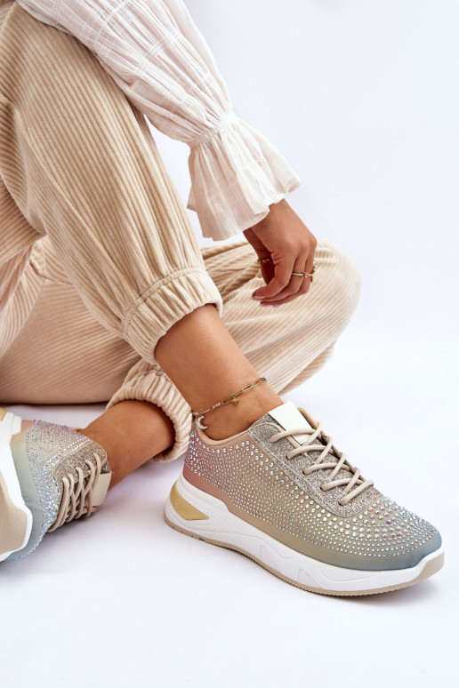 Baskets brillantes avec œillets...