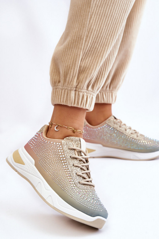 Baskets brillantes avec œillets...