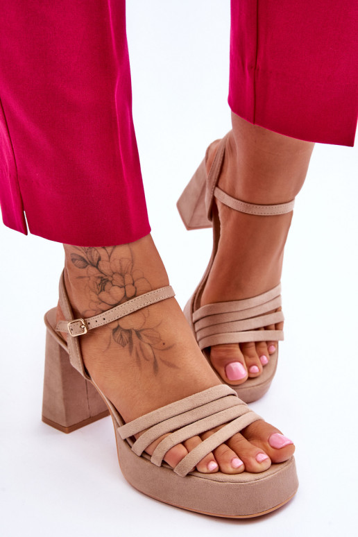 Sandales à talons hauts et plateforme en daim Verda beige