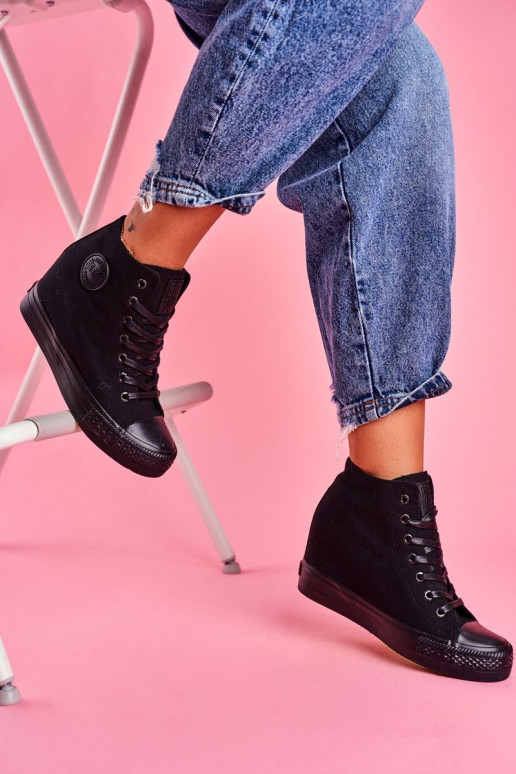 Chaussures noires modèle Big Star... Chaussures noires modèle Big Star...