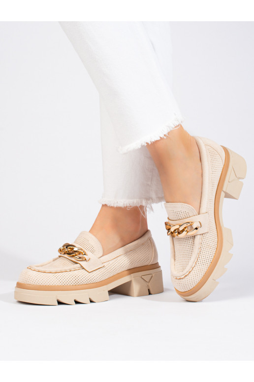 Mocassins en daim avec chaîne décorative Shelovet beige clair