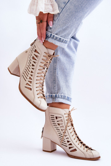 Bottines ajourées de modèle exclusif pour femme de couleur ivoire 2