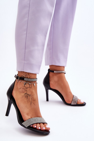 Chaussures à talon fin de... 2