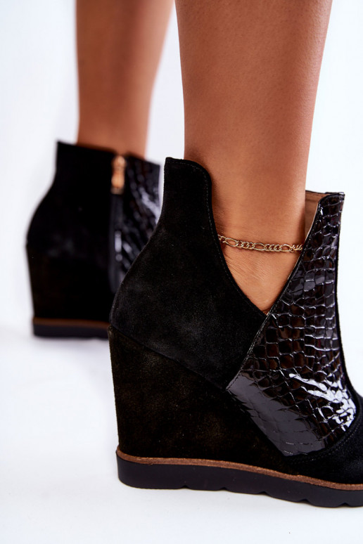 Bottines en Daim avec plateforme de couleur noir Alda
