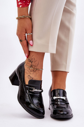 Chaussures laquées de couleur noire Damira