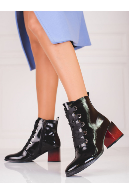 chaussures à lacets pour femmes avec... chaussures à lacets pour femmes avec...