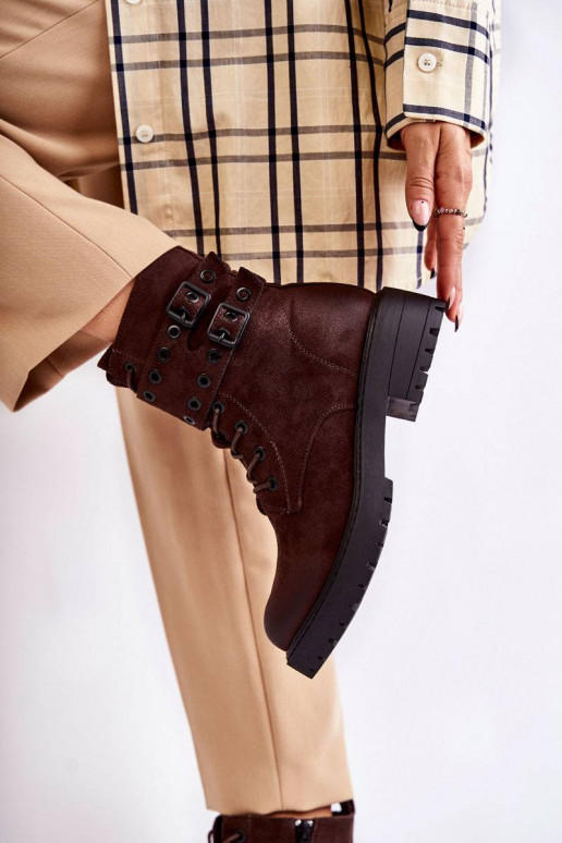 Bottines en daim de couleur marron Silvor