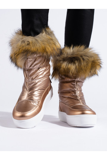 bottes de neige avec...