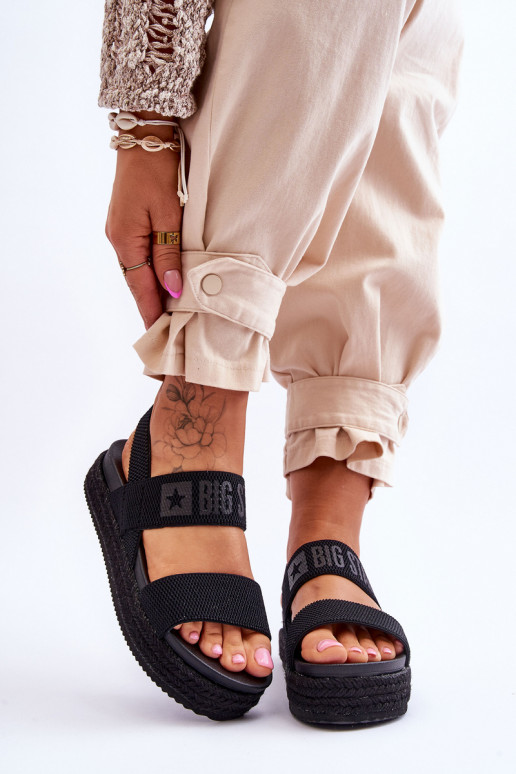 Sandales noires du modèle Big Star Sandales noires du modèle Big Star