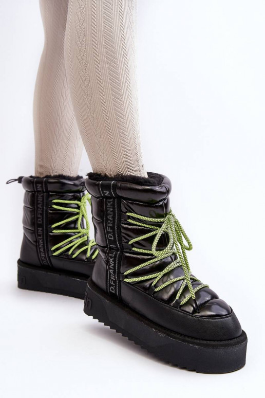 Bottes de neige à semelle massive... Bottes de neige à semelle massive...