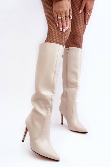 Bottines longues à talons...