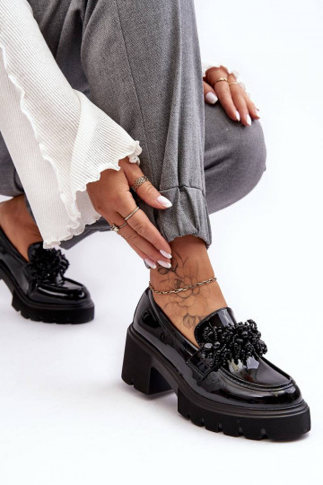 Chaussures en cuir verni...
