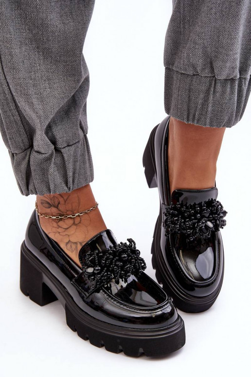 Chaussures en cuir verni pour femmes... Chaussures en cuir verni pour femmes...