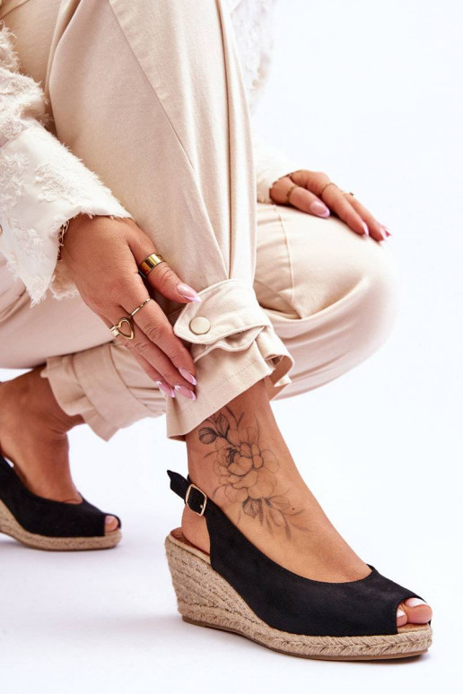 Sandales à plateforme en daim couleur... Sandales à plateforme en daim couleur...