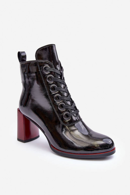 Bottines à lacets et talons effet verni noir S.Barski