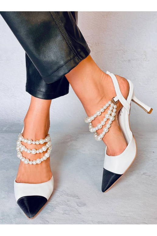 Chaussures avec décorations en perles HARMONY WHITE