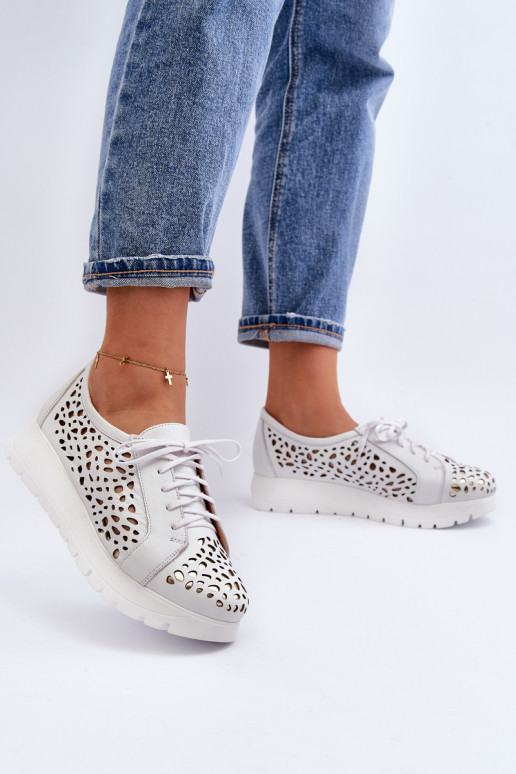 Chaussures avec éléments ajourés de couleur grise Zazoo