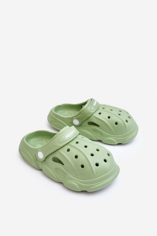 Chaussons enfant type Crocs de couleur vert Cloudy