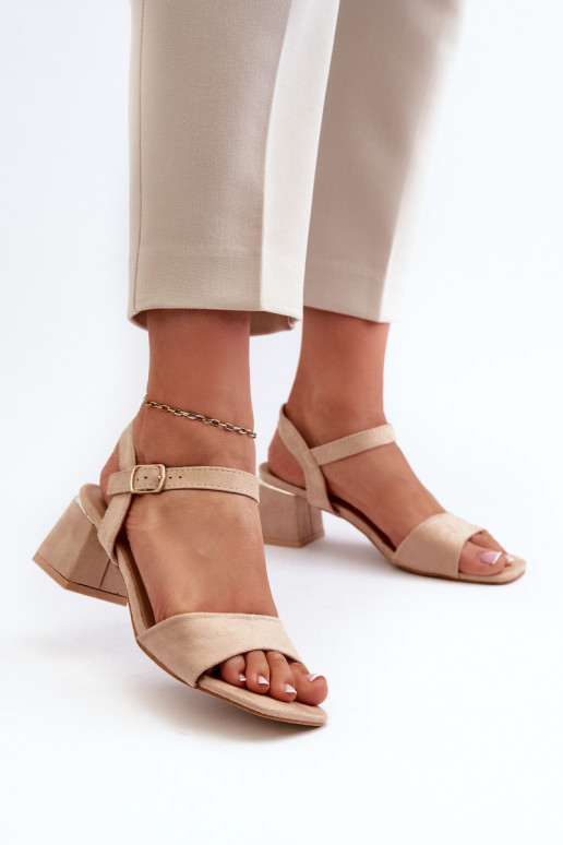 Sandales pour femmes en daim beige
