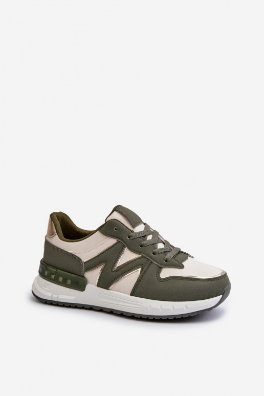 Baskets modèle chaussures couleur verte Kaimans
