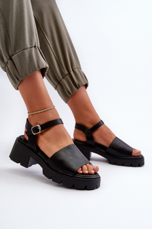 Sandales à talon large pour femmes de couleur noire Dottiassa