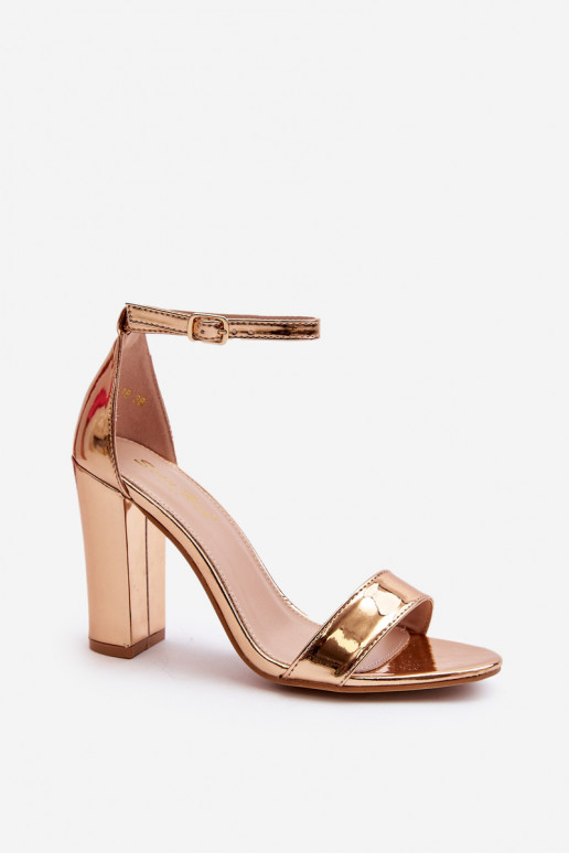 Sandales à talons couleur or rose Thakko