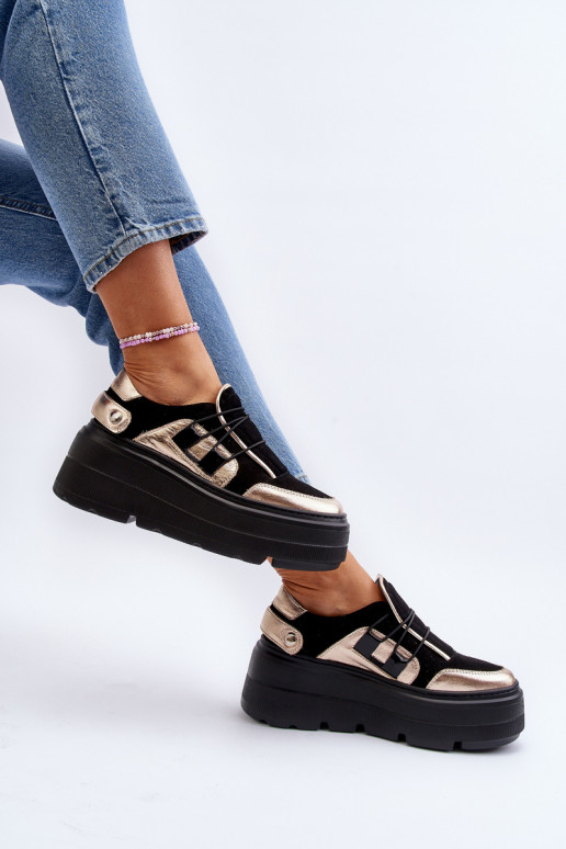 Chaussures modèle baskets à semelles massives à la mode de couleur noire Zazoo